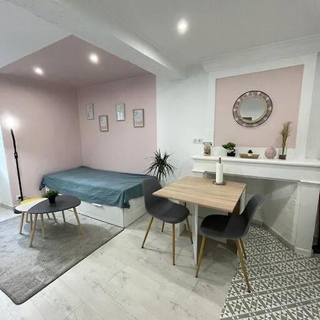 Joli Studio Cozy Tout Equipe Hyper Centre サント エクステリア 写真