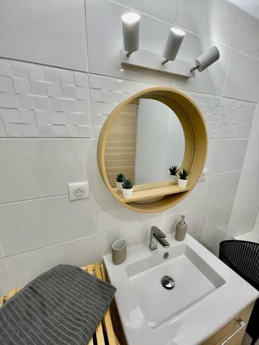 Joli Studio Cozy Tout Equipe Hyper Centre サント エクステリア 写真